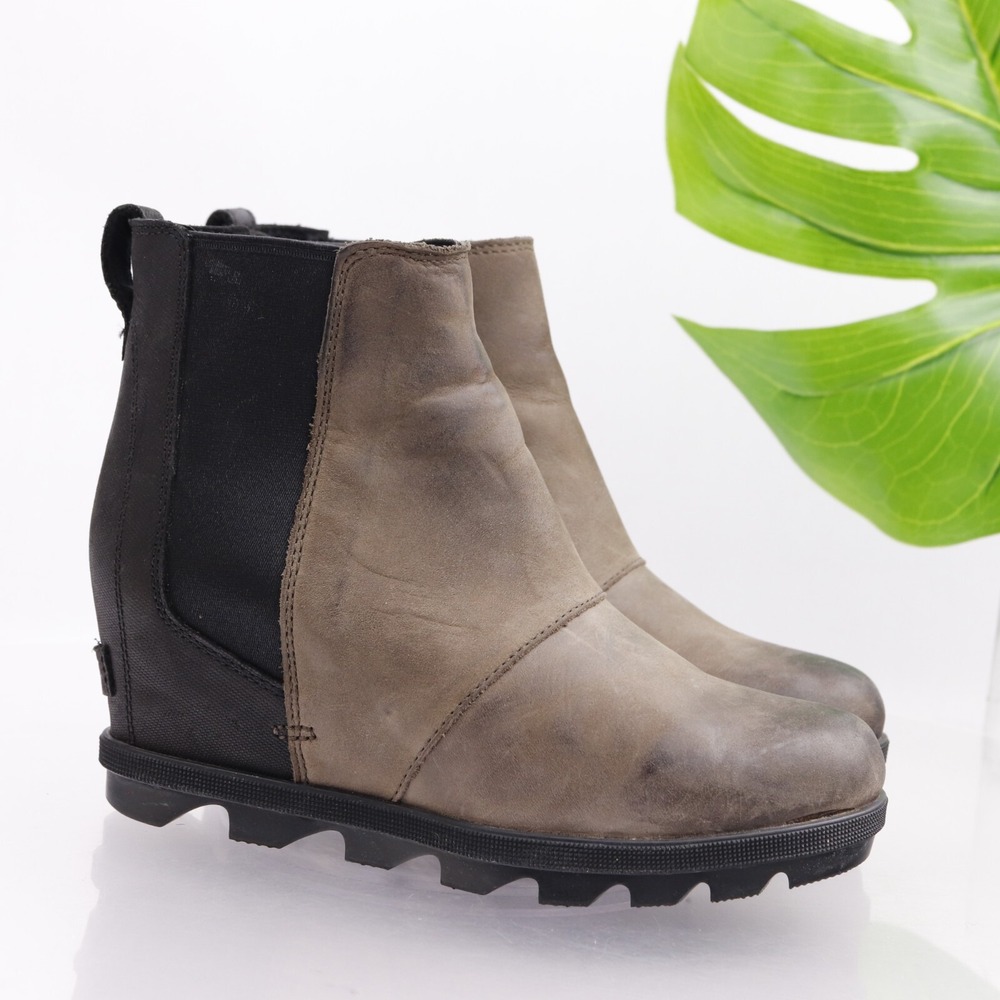 Sorel Womens Joan of Arctic Wedge Boots Size 6.5 Tan Black Leather Ankle Booties